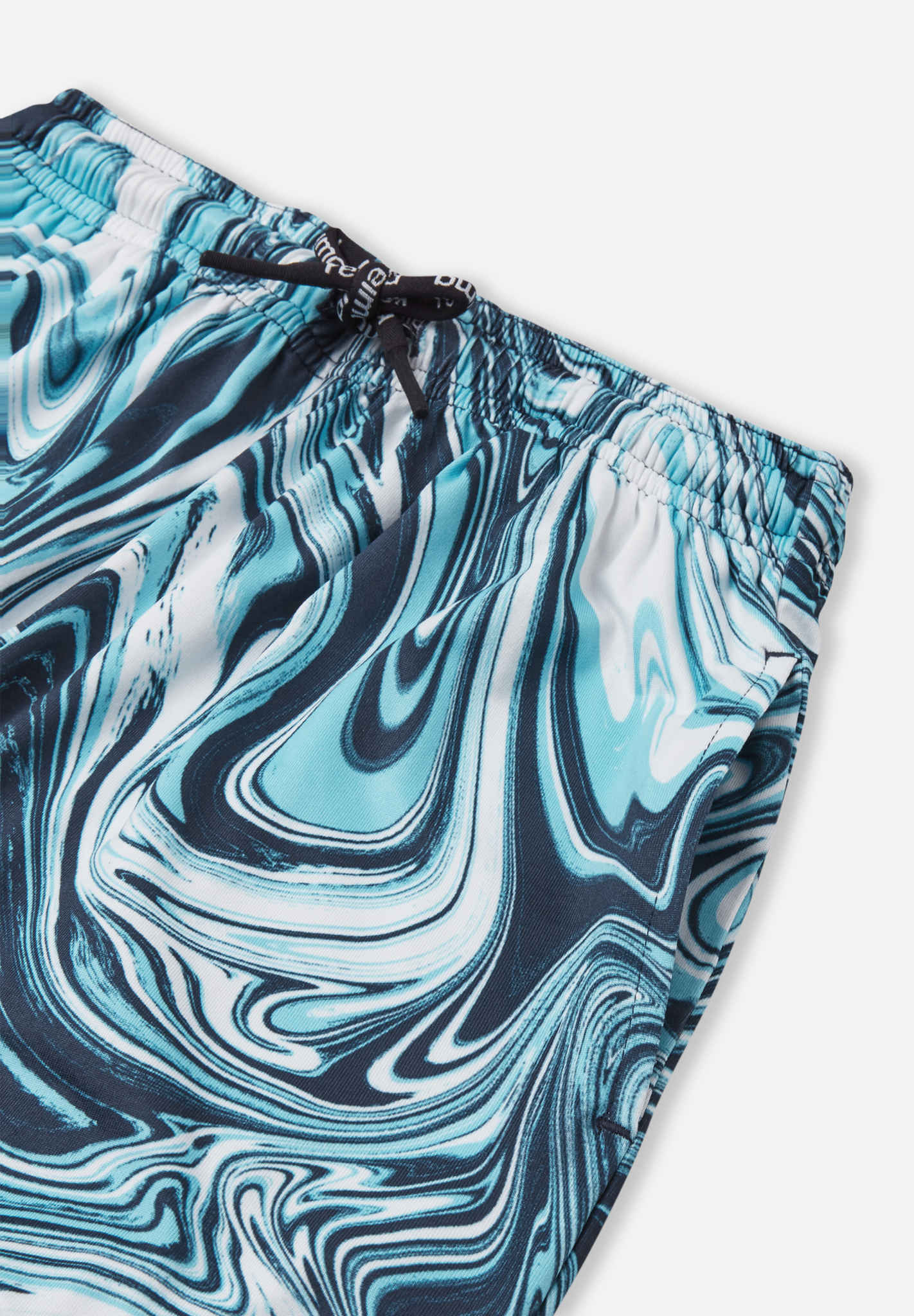Kinder Xylitol Shorts Ilmassa