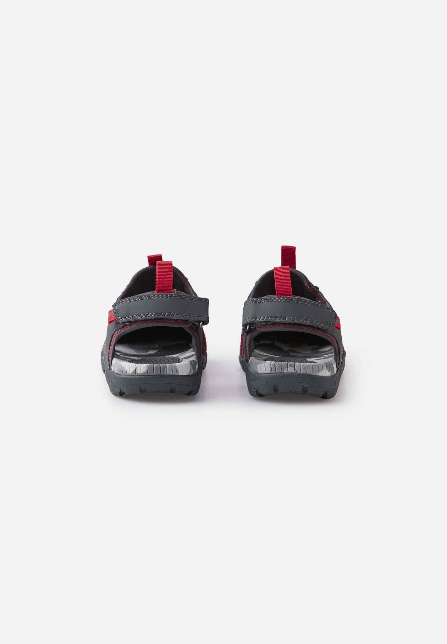 Kinder Sandalen Hiekalla